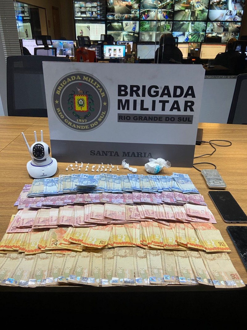 Brigada Militar prende jovem por tr&aacute;fico de entorpecentes em Santa Maria