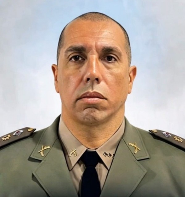 Ten Cel Machado